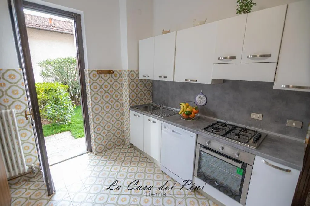 La Casa Dei Pini Apartment Lierna Italy